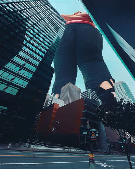 cali giantess|Giantess Cali by CaliGiantess on DeviantArt.